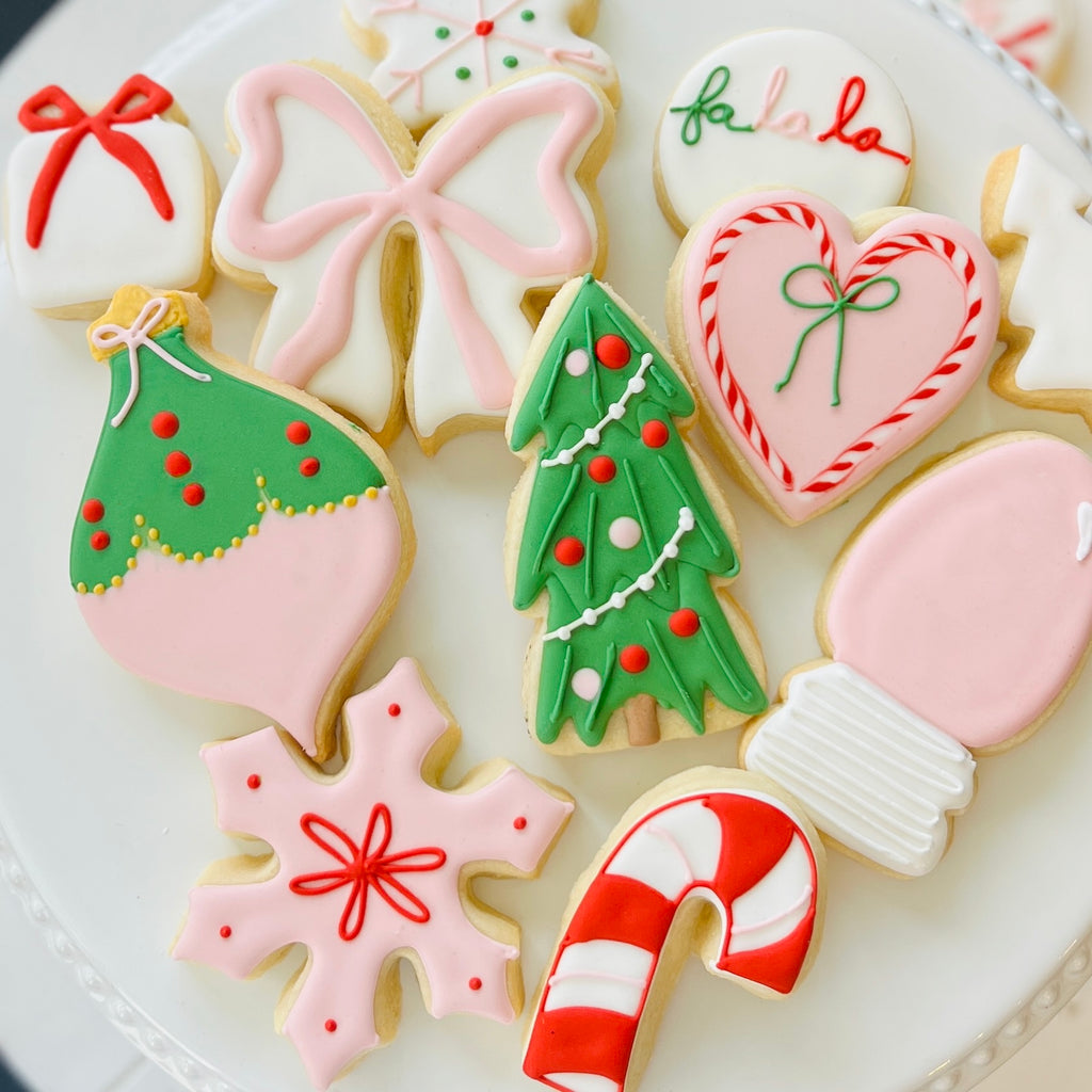 Holiday Blush (1 dz of 1/2 small 1/2 large)